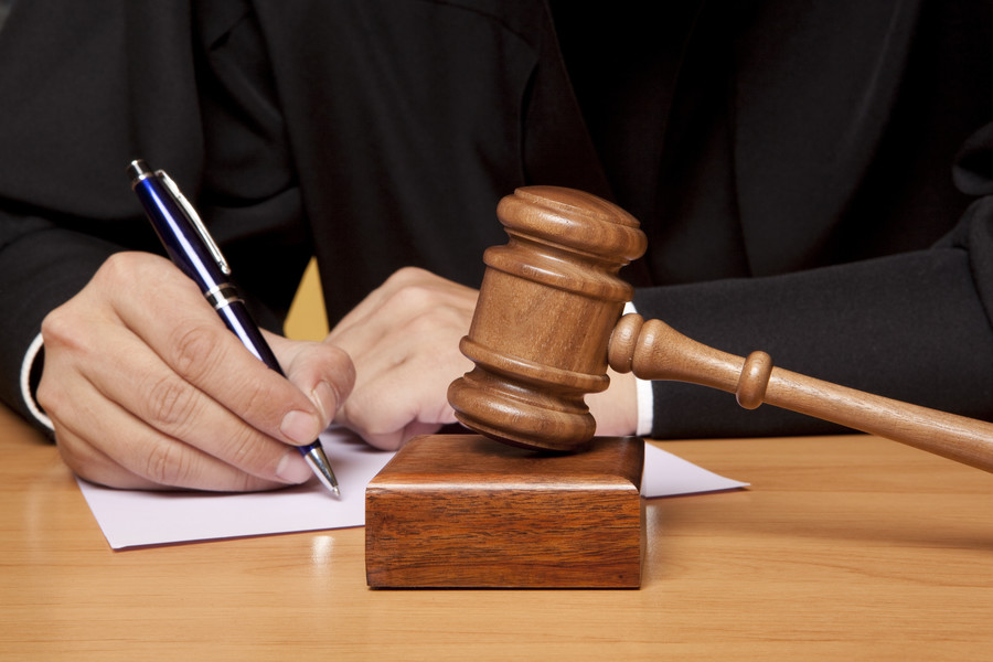 上海著名遺產律師來講講裁判繼承權糾紛是否以親子關系鑒定為依據
