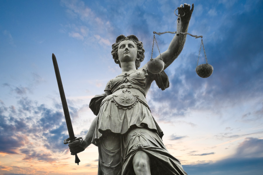 嘉定合同律師解析：合同中約定的違約金應當如何計算？及案例分析