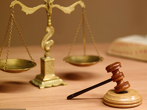行人橫穿高速造成交通事故能否追究其刑事責(zé)任