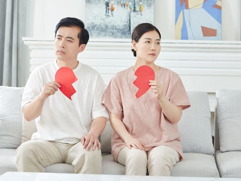 離婚協(xié)議書應該怎么寫還有哪些注意事項