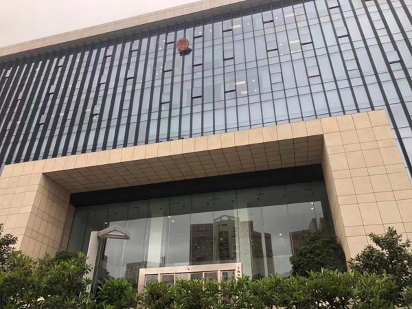 上海房產析產律師來講講開發(fā)商在商品房買賣合同中應履行哪些義務